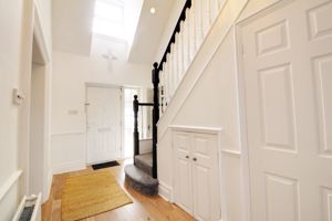 Photo 25- click for photo gallery